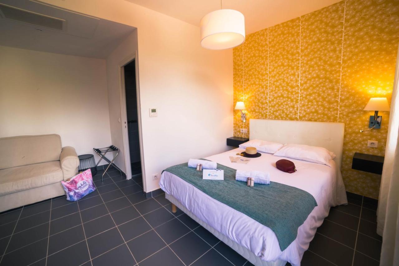 Lou Riou Village Vacances Saint Tropez Bagian luar foto
