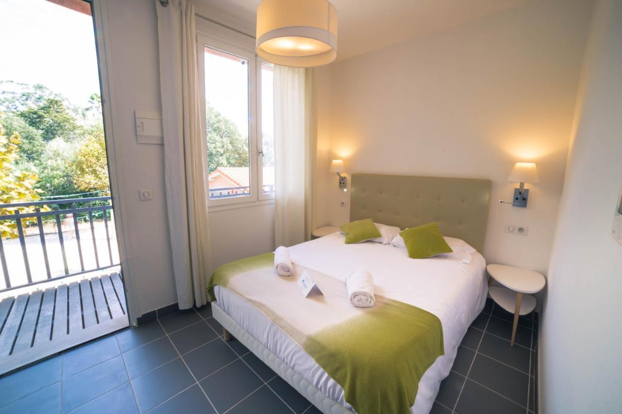 Lou Riou Village Vacances Saint Tropez Bagian luar foto